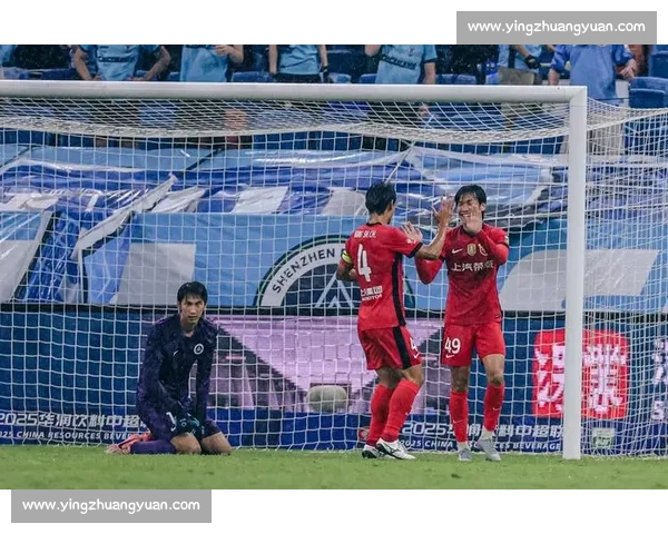 年轻双子星闪耀！海港客场 3-1 河南，李新翔首球 + 莱昂纳多传射建功