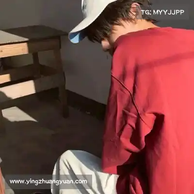 束启万